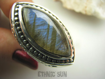 bpe4344 Masywny szaro niebieski GIGANT 23 GRAMY !!  Duży Pierścień Labradoryt Spektrolit kamień Zorzy Polarnej r.18 Srebro 925 #