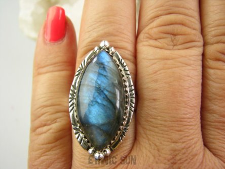 bpe9095 Piękny Orientalny Pierścień Labradoryt Spektrolit - kamień Zorzy Polarnej r.21/ r.22 egzotyczne Srebro 925 #