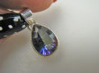bwee2328 KLEJNOT tak piękny , tak mieniący się Delikatny Wisior wisiorek z Wielobarwnym kamieniem Mystic Topaz NIGHT w klasycznej oprawie SREBRO 925 - 2