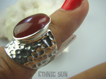 bpe9469 Egzotyczny Pierścionek Pierścień szeroka obrączka czerwony Onyks - regeneruje SERCE, EGZEMY, PAMIĘĆ r.11/ r.12 Mały Rozmiar Srebro 925 #