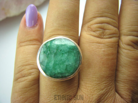 bpee2754 Szmaragdowy guziczek Pierścień zielony Szmaragd Indyjski Szmaragdy REGULOWANY r.16, r.17, r.18, r.19, r.20, r.21 Srebro 925 #