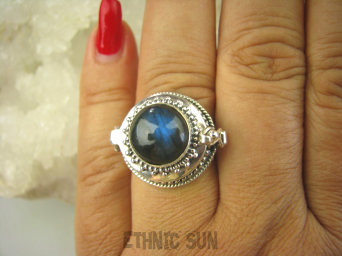 bpe8074 Biżuteria Orientalna Piękny Sekretnik UNIKAT !!! Otwierany Pierścień na zdjęcia Labradoryt Spektrolit - kamień Zorzy Polarnej r.17 Srebro 925 #