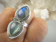 bpe8937 Biżuteria Orientalna - DWUBARWNY ZIELONY I CHABROWY CUDO Długi 4 cm Pierścień Pierścionek Labradoryt Spektrolit kamień Zorzy Polarnej r.20 Srebro 925 # - 7