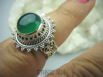 bpe6511 Koronkowy Śliczny Pierścień Zielony ONYKS regeneruje SERCE, EGZEMY, PAMIĘĆ r.15 pięknie zdobione Srebro 925 #