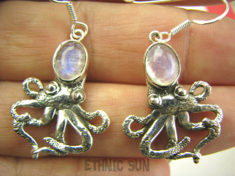 bke1180 Figlarne i przepiękne Ośmiorniczki cudowne kolczyki Ośmiornica - symbolizuje kreatywność, Kamień Księżycowy SREBRO 925