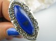 bpe9672 HRABIA BAŚNIOWY KLEJNOT - Piękny Długi 4.7 cm 18g Pierścień Pierścionek Lapis Lazuli straznik prawdy i mądrości r.18 Srebro 925 # - 9