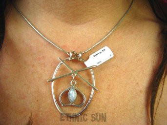 bwe1132 DUŻY 4,8cm AŻUROWY FINEZYJNY Wisior biały Kamień Księżycowy Serce Serduszko SREBRO 925