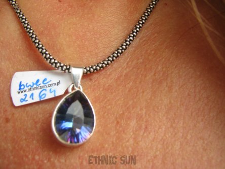 bwee2164 KLEJNOT tak piękny , tak mieniący się Delikatny Wisior wisiorek z Wielobarwnym kamieniem Mystic Topaz NIGHT w klasycznej oprawie SREBRO 925