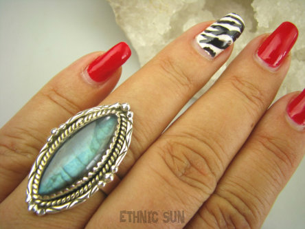 bpe8084 Czarodziejsko Piękny Orientalny Pierścień Niebieski Labradoryt Spektrolit - kamień Zorzy Polarnej r.20 Srebro 925 #