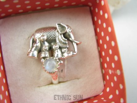 bpe9417 Piękny Unikatowy Delikatny Pierścień Pierścionek SŁOŃ na szczęście Kamień Księżycowy r.13/r.14 Srebro 925 