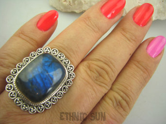 bpe4549 Czarodziejsko Piękny Orientalny Pierścień Labradoryt Spektrolit - kamień Zorzy Polarnej r.19/ r.20 Srebro 925 #