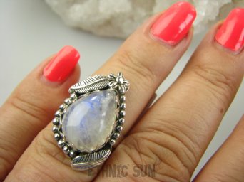 bpe9093 Czarodziejsko Piękny Orientalny Pierścień Pierścionek Kamień Księżycowy r.13 Srebro 925 #