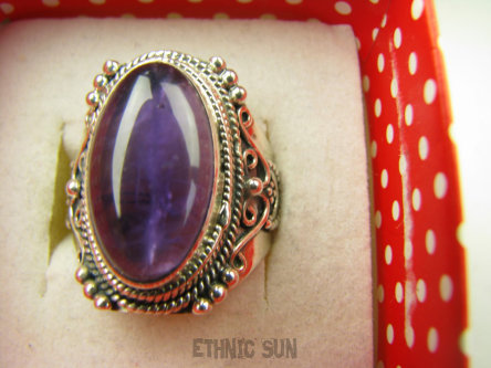 bpe8768 Biżuteria Egzotyczna Pierścień Pierścionek naturalny fioletowy Ametyst - kamień mądrości r.18 Srebro 925 #